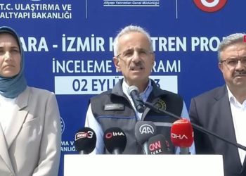 Bakan Uraloğlu açıkladı! 14 saatlik yol 3.5 saate düşecek