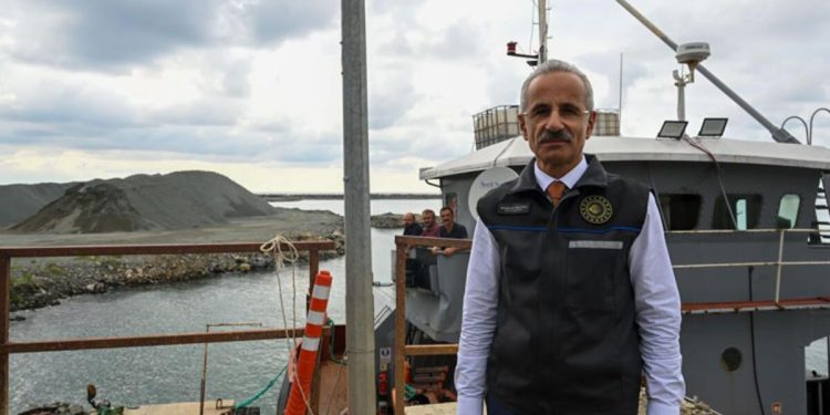 Bakan Uraloğlu: İyidere Lojistik Limanı 2025’te faaliyete geçecek
