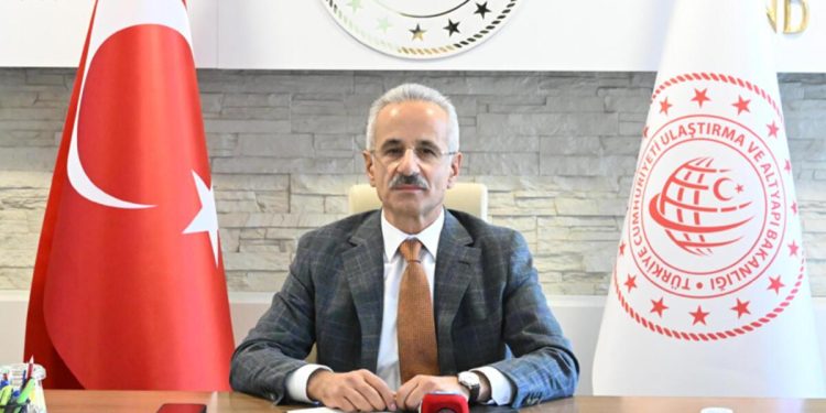 Bakan Uraloğlu: Tahıl Koridoru’nun devam etmesinden yanayız