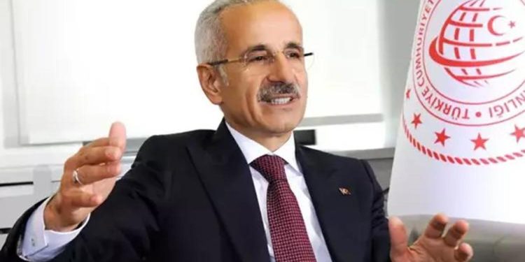 Bakan Uraloğlu, Türksat 6A için tarih verdi