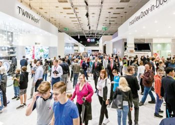 Berlin’de teknoloji gösterisi başlıyor