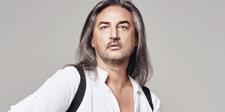 Çelik: Müziklerim kırık kalplere şifa oluyor