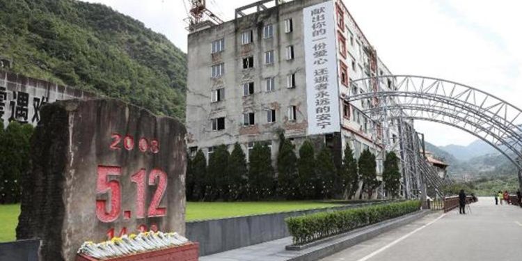 Çin sarsıntı bölgesini açık hava müzesine çevirdi