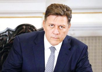 Denize itilen yolcu öldü, Yunan bakan istifa etmek zorunda kaldı