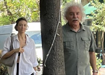 Derya Köroğlu ve eşi Ayşe Özgür Kaya çıkarlarını borsaya yatırıyor