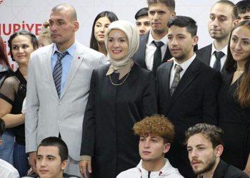 Devlet muhafazasındaki 1017 genç, kamuya atandı