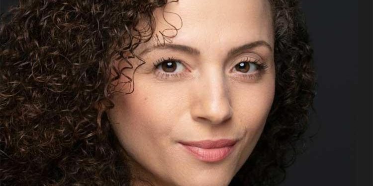 Dilek Taşı’na renkli karakter