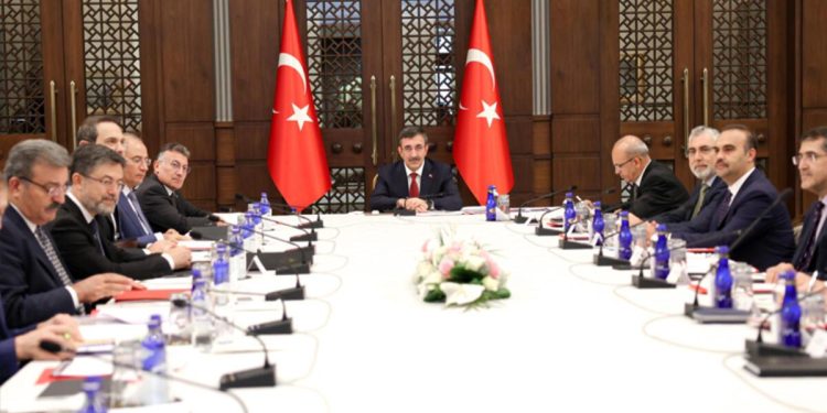 EKK toplantısı sona erdi: Enflasyonun orta vadede tek haneli düzeylere düşmesi hedeflenmektedir