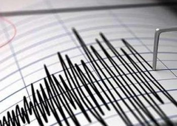 Endonezya 6 büyüklüğünde sarsıntıyla sarsıldı