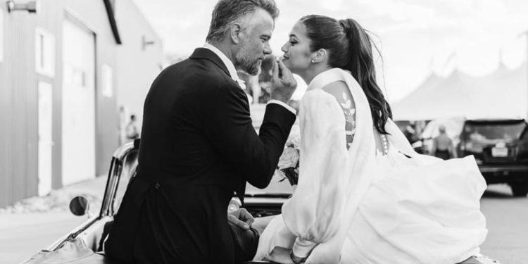 Eski eşinin bebek haberini kendisi kutladı, hayranları çıldırdı: Çocuk doğursun diye genç bayanla evlendi