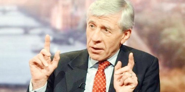 Eski İngiliz Bakan itiraf etti: Rumları AB’ye almamalıydık