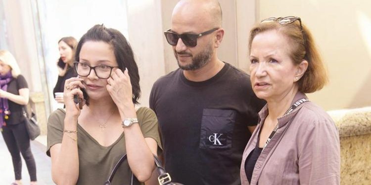 Evrim Akın: Ailem evlenmemi istemiyor