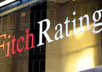 Fitch iki yıl ortadan sonra görünümü yükseltti