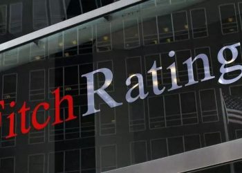 Fitch Ratings’ten 2 yıl sonra bir ilk! Türkiye’nin kredi notunu negatiften durağana çıkardı