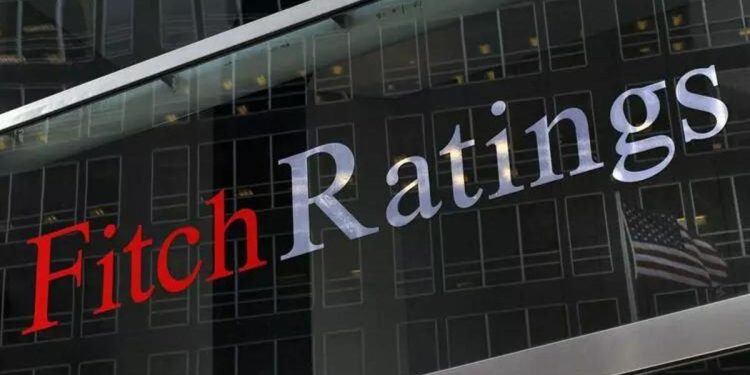 Fitch Ratings’ten 2 yıl sonra bir ilk! Türkiye’nin kredi notunu negatiften durağana çıkardı