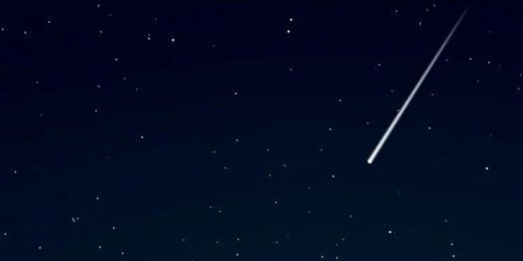 Göktaşı mı düştü, son dakika meteor mu düştü? Göktaşı nedir, meteor neden düşer?