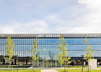 Güneş gücü camı üretecek