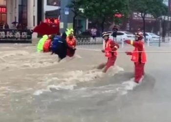 Haikui Tayfunu can aldı: 2 meyyit