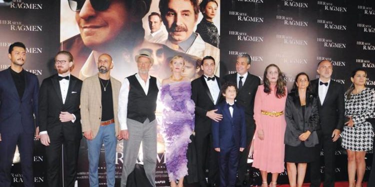 ‘Her Şeye Rağmen’in gala gecesine ünlü akını