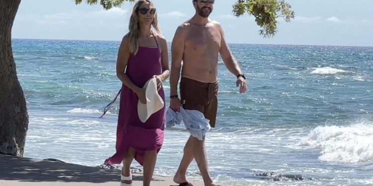 İhanet argümanını ağlayarak yalanladı: Ondan para aldım, ancak kocamın arkadaşıyla sevgili değiliz