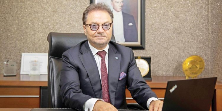 İhracatçı kredi paketinin genişletilmesini istiyor