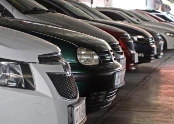 İkinci el araba fiyatları düşüşe geçti