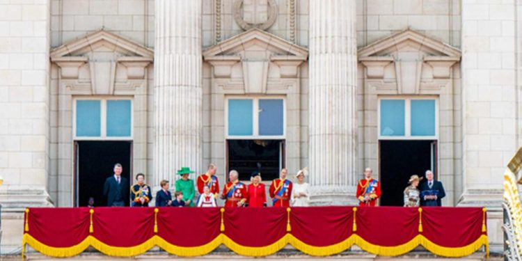 İngiliz kraliyet ailesinden tuhaf haber: Damat, cezaevine giriyor