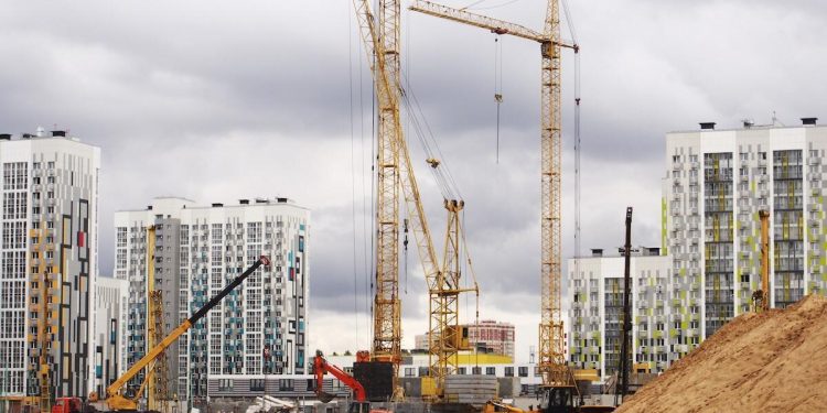 İnşaat maliyetinde 19 ayın tepesi