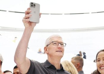 İphone 15’ler görücüye çıktı