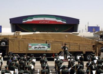 Irak Savaşı’nın yıldönümünde gövde gösterisi