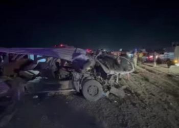 Irak’ta dehşetli kaza: 16 meyyit, 13 yaralı