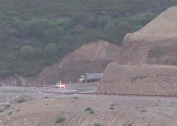 Karabağ’a yardım tırlarının geçişi başladı