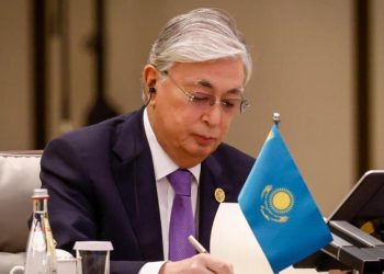 Kazakistan’da referandum kararı