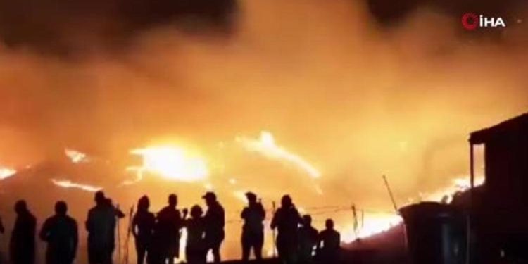 Kolombiya’da orman yangını yerleşim yerlerine sıçradı