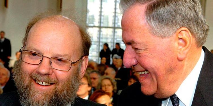 Koyun Dolly’i klonlayan bilim insanı Ian Wilmut hayatını yitirdi