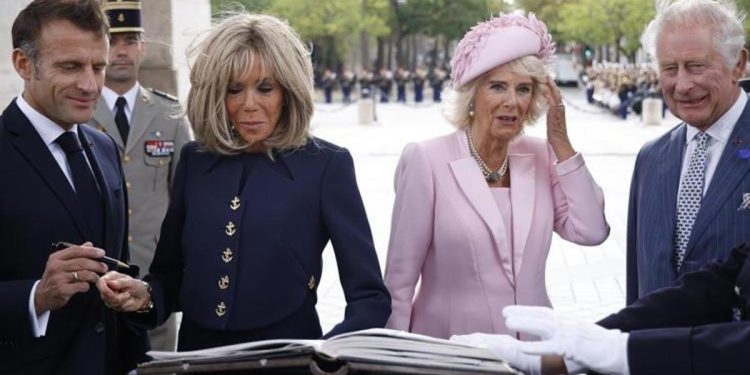 Kral Charles’ın merakla beklenen Fransa ziyareti başladı