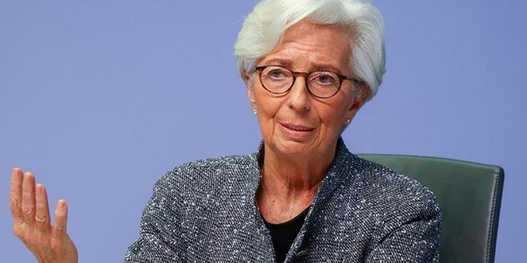 Lagarde’dan flaş hareket! Telefonları toplattı