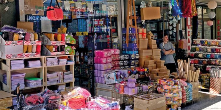 Listeler hazır okul alışverişi başlıyor