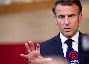 Macron’dan flaş açıklama: Büyükelçimiz Nijer’de rehin