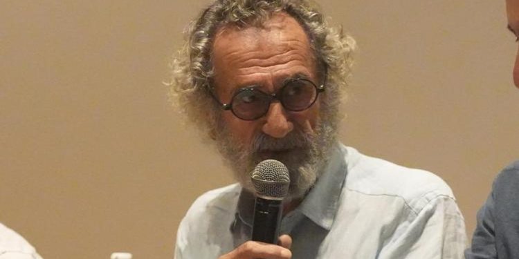 Menderes Samancılar: İstek bizim için koca bir selviydi