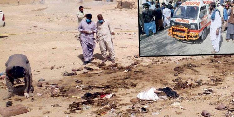 Mevlid Kandilini kana buladılar: Pakistan’da ikili atak