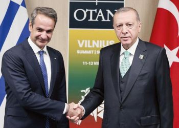 Miçotakis’ten ikili görüşmeye sel rötarı