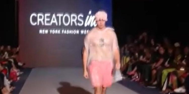 New York Moda Haftası’na damga vuran latife