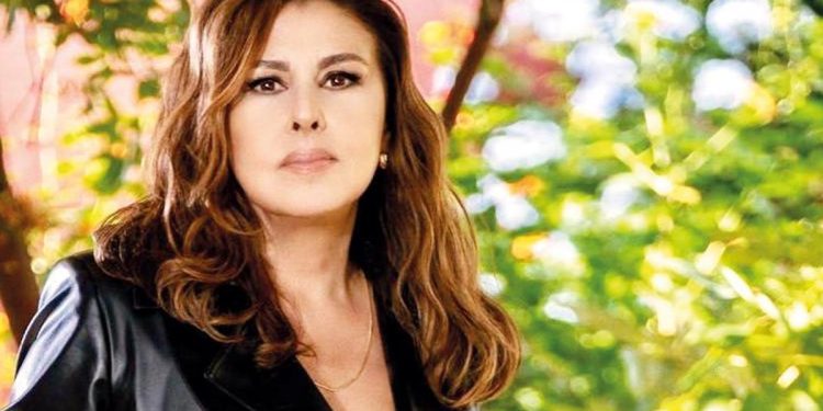 Nilüfer korkuttu: Koronavirüse yakalandım