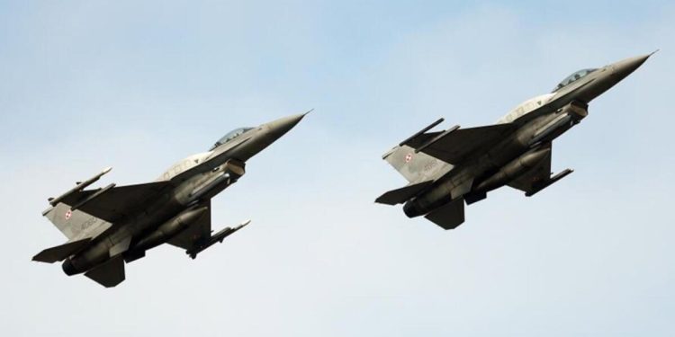 Norveç’ten Ukrayna’ya F-16 muştusu