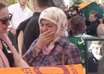 Oyuncu Ünal Silver son seyahatine uğurlandı