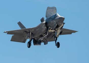 Pilot atlayıp kurtuldu, uçak nerede bilinmiyor…ABD kayıp F-35’inin peşinde!