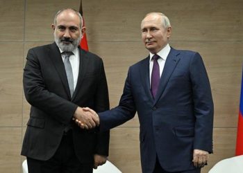 Putin ve Paşinyan, Karabağ’daki son durumu görüştü