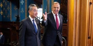 Rusya ve Çin ortasında kritik tepe