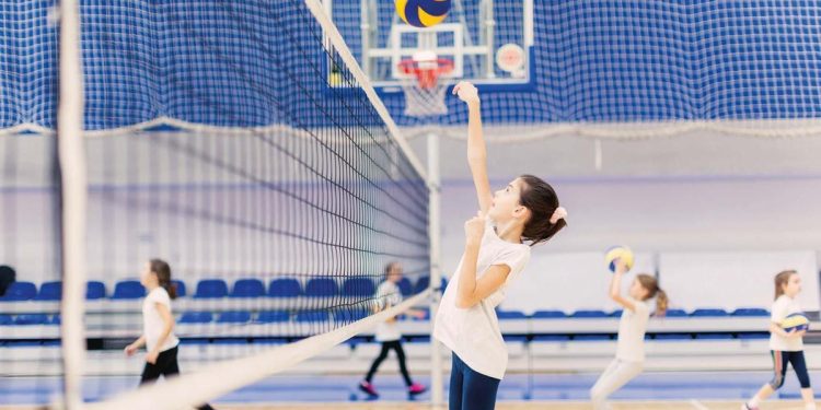 Şampiyonluk voleybol derslerine talebi artırdı